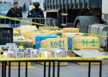 إحباط عملية كبرى للتهريب الدولي للمخدرات وحجز ما مجموعه 18 طنا و243 كيلوغراما من مخدر الشيرا