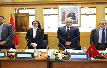 وزير الصحة والحماية الاجتماعية يجري مباحثات مع السفير الإيطالي بالمغرب ومسؤولي مؤسسة “ماما صوفيا”