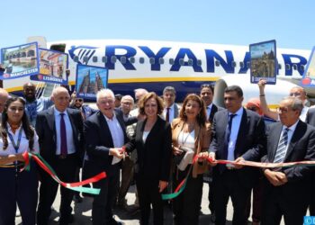 شركة ريانير تفتتح بشراكة مع المكتب الوطني المغربي للسياحة بمطار طنجة رابع قاعدة جوية لها بالمغرب