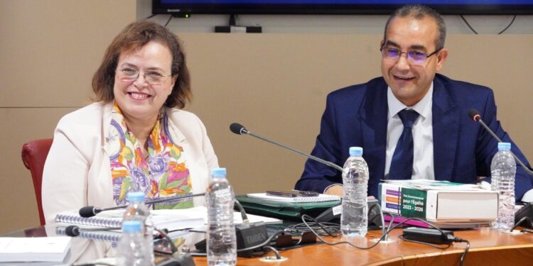 بحضور الوزيرة عواطف حيار ….سعيد بعزيز يترأس اجتماعا للجنة العدل والتشريع وحقوق الإنسان بمجلس النواب