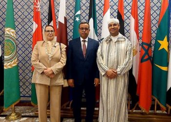 برلمانيون مغاربة يشاركون في أشغال الاجتماع الخامس للبرلمان العربي بمصر