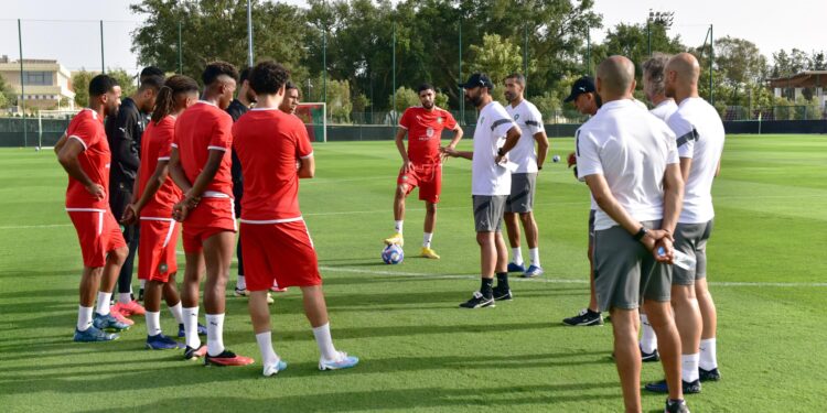 المنتخب الأولمبي يجري آخر حصة تدريبية قبل التوجه إلى فرنسا