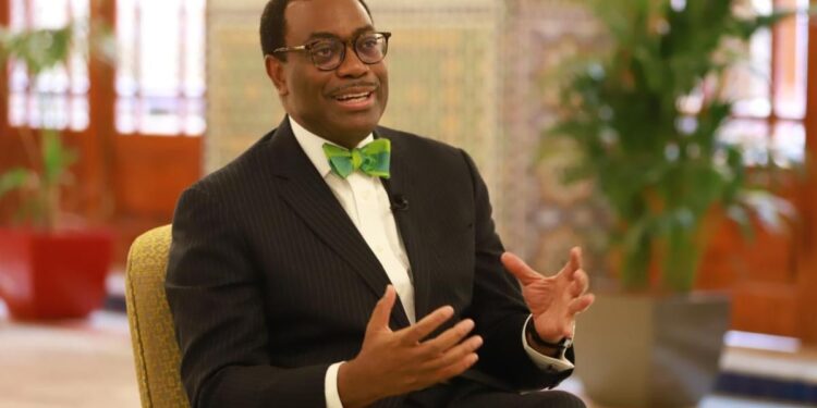 رئيس مجموعة البنك الإفريقي للتنمية :صاحب الجلالة الملك محمد السادس باني المغرب الحديث