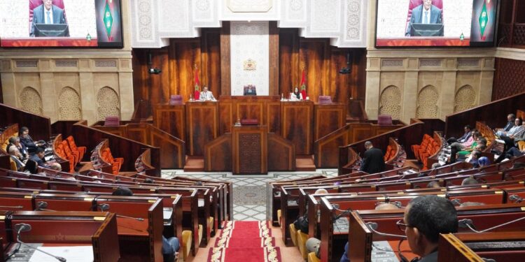 مجلس النواب يصادق بالأغلبية على مشروع قانون يتعلق بإصلاح المراكز الجهوية للاستثمار