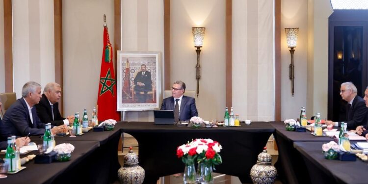 عزيز أخنوش یترأس اجتماعا للجنة قیادة البرنامج الوطني للتزوید بالماء الشروب ومیاه السقي 2020-2027