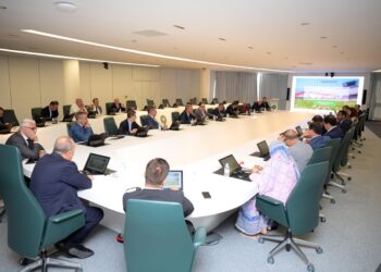 لقجع يقدم الخطة المعتمدة لتطوير كرة القدم الوطنية