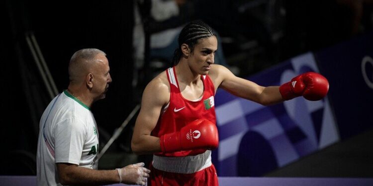 اللجنة الأولمبية تصدر بيانا بشأن الملاكمة الجزائرية “المثيرة للجدل”  .