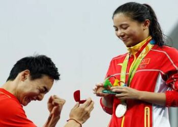 لاعبة صينية تفوز بميدالية وبفتى أحلامها في أولمبياد باريس