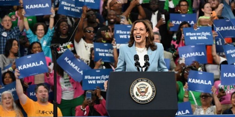 ترامب: هاريس حلت محل بايدن في السباق الرئاسي نتيجة انقلاب