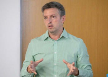 رئيس الغرفة الأرجنتينية للماء يشيد بالتجربة المغربية في مجال تحلية المياه