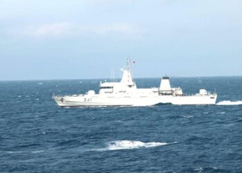 اعتراض قارب قبالة سواحل الداخلة وعلى متنه 59 مرشحا للهجرة غير النظامية