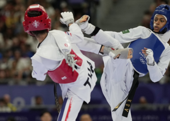 أولمبياد باريس.. السعودية أبو طالب تهزم الإسرائيلية سيمبيرغ ثم تخرج من ربع النهائي