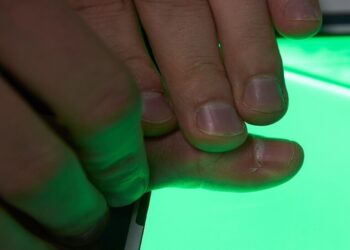 تركيا تعتزم إدخال نظام بصمات الأصابع للأجانب على الحدود