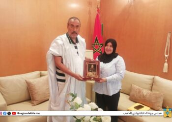 تحضيرا لإطلاق قافلة طبية بالداخلة .. الخطاط ينجا يستقبل رئيسة جمعية الحكامة والتضامن الاجتماعي