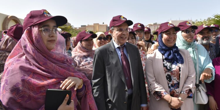 الإحصاء العام للسكان والسكنى 2024..السيد الحليمي يقوم بزيارة لمركزين لتكوين المراقبين والباحثين بالداخلة