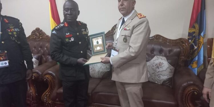 غانا …وفد من القوات المسلحة الملكية يشارك في النسخة الثانية للمعرض و المؤتمر الدولي للدفاع IDEC2024