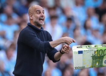 من ماله الخاص .. غوارديولا يمنح مكافآت مالية ضخمة لـ70 من العاملين في مانشستر سيتي .