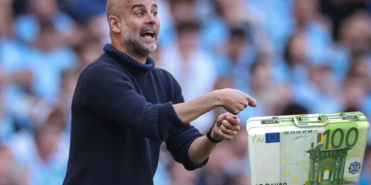 من ماله الخاص .. غوارديولا يمنح مكافآت مالية ضخمة لـ70 من العاملين في مانشستر سيتي .