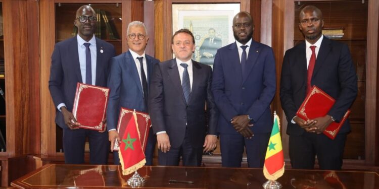 المغرب-السنغال.. التوقيع على اتفاقيتي إطار لتعزيز التعاون في مجال النقل