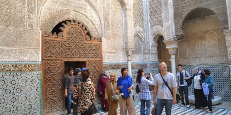 رقم قياسي …المغرب يستقبل 10 ملايين سائح حتى متم يوليوز