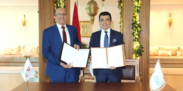 توقيع مذكرة تفاهم لتعزيز التعاون بين الإيسيسكو وليبيا في دعم الشباب وبناء قدراتهم