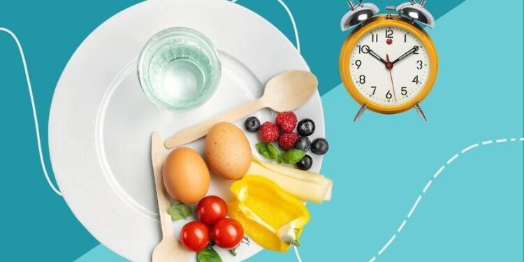 دراسة جديدة تكشف عن الجانب السلبي للصيام المتقطع