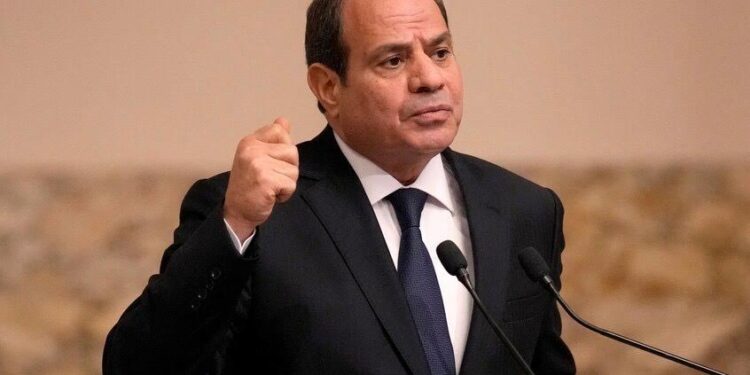 الرئيس المصري  يعلن قرارا جمهوريا جديدا