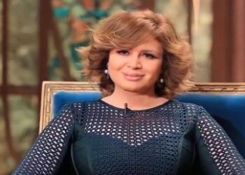 مصر.. تصريحات الفنانة إلهام شاهين عن الصلاة تثير جدلا كبيرا والدعاة يعلّقون