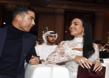 بكلمتين.. جورجينا تعلق على وصول رونالدو إلى 900 هدف في مسيرته