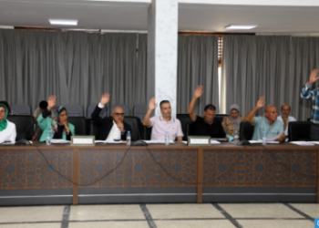 مجلس عمالة فاس يصادق على مشاريع اتفاقيات ذات طابع اجتماعي وثقافي ورياضي