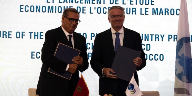 توقيع بروتوكول اتفاق بين المغرب ومنظمة التعاون والتنمية الاقتصادية