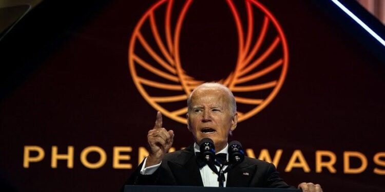 المحاولة الثانية لاغتيال ترامب تدفع بايدن للاعتراف بما يحتاجه جهاز “الخدمة السرية”