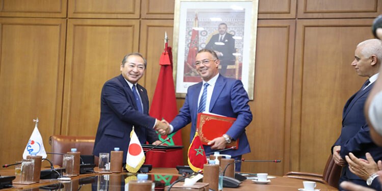 توقيع تبادل مذكرات واتفاقية قرض بخصوص برنامج سياسة التنمية لتحقيق التغطية الصحية الشاملة