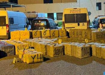 ميناء آسفي.. إجهاض عملية للتهريب الدولي لشحنة من المخدرات تزن أزيد من 8 أطنان من مخدر الشيرا