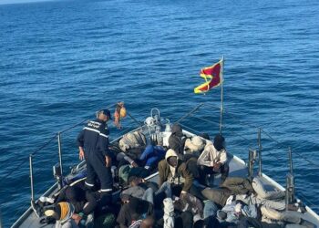 البحرية الملكية تتدخل لإنقاذ 49مرشحا للهجرة غير النظامية