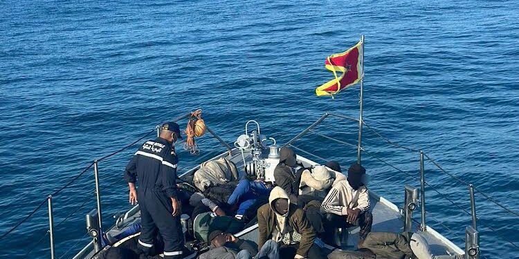 البحرية الملكية تتدخل لإنقاذ 49مرشحا للهجرة غير النظامية