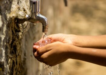 وجدة تواجه انقطاعاً في التزويد بالماء: اضطرابات متوقعة لمدة عشرة أيام