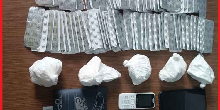 مكناس …  توقيف شخص بحوزته القرقربي و الكوكايين