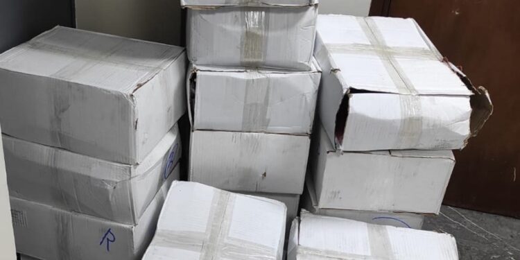 الاتجار في المخدرات و ترويج المعسل المهرب يورطان شخصين بطنجة