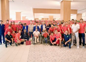 تكريم رواد كرة القدم بالشرق: الجامعة تُخلّد تاريخ المنطقة