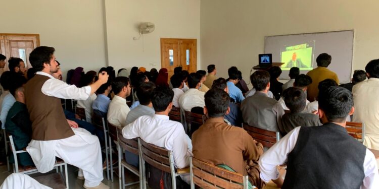 حضوريا و عن بعد …الإيسيسكو تعقد ندوة حول تحديات الأمراض النادرة في الرعاية الصحية