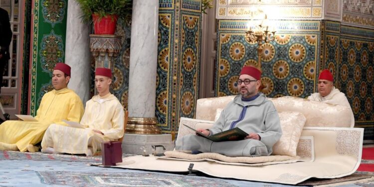 الملك يترأس غدا الأحد بالرباط حفلا دينيا بمناسبة الذكرى ال 26 لوفاة جلالة المغفور له الملك الحسن الثاني