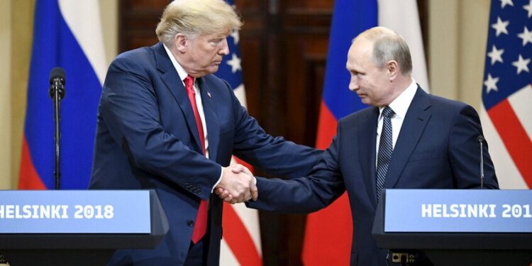 ترامب: إذا كنت قد تواصلت مع بوتين فإن ذلك “فعل ذكي”