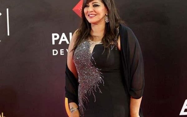 الفنانة المصرية هالة صدقي تتعرض لتهديدات و النيابة تتدخل على الخط