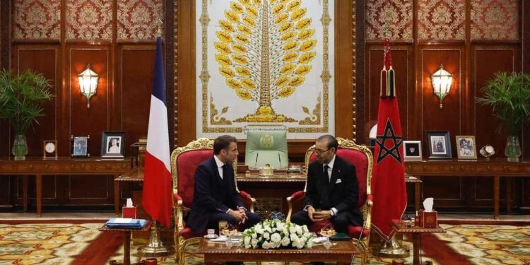 الملك محمد السادس والرئيس الفرنسي ماكرون يوقعان إعلان شراكة استراتيجية واستثنائية بين المغرب وفرنسا