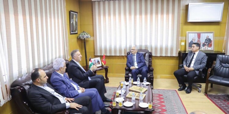 نزار بركة و عمر حجيرة يستقبلان وفدا فلسطينيا