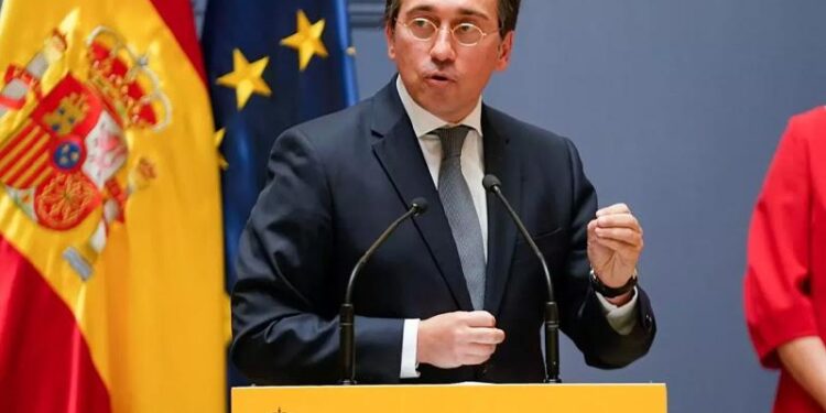 ألباريس يدافع عن “الشراكة الاستراتيجية” بين الاتحاد الأوروبي والمغرب ويؤكد ارادة الحفاظ عليها