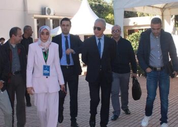 المدرسة العليا للتكنولوجيا تحتفي بالطلبة الجدد في يوم توجيهي شامل