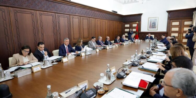 مجلس الحكومة يصادق على الأرقام المتعلقة بعدد السكان القانونيين بالمملكة