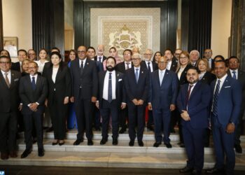 منتدى (فوبريل) يمنح البرلمان المغربي صفة “شريك متقدم”